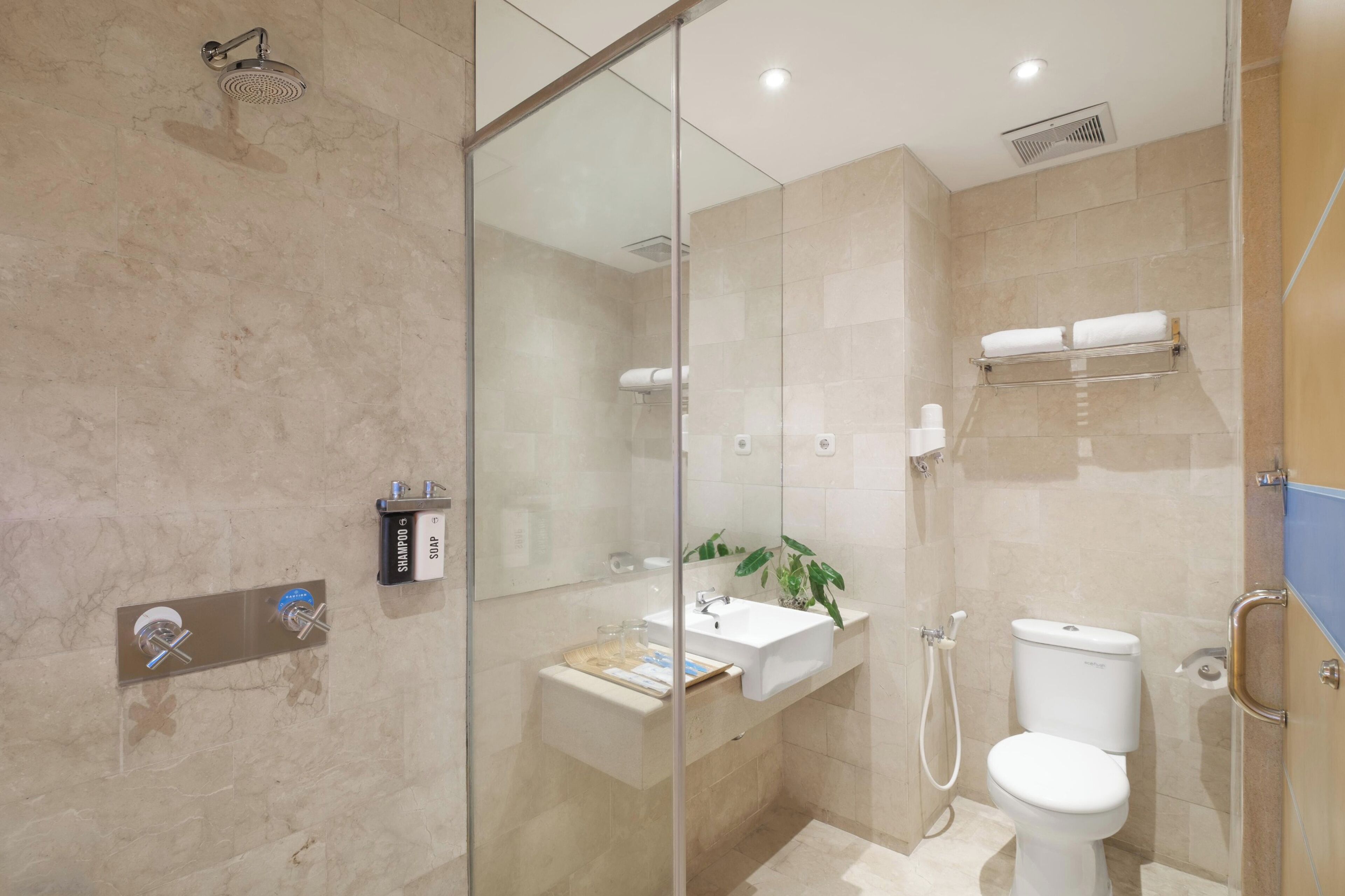 Foto - Grand Tebu Hotel