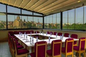 Rooftop terrace - Old Meidan Tbilisi By Urban Hotels (Tbilisi)