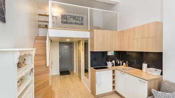 Marzipan Suite | 私人小型廚房 | 雪櫃、咖啡機/沖茶器、廚房用具/餐具/器皿、紙手巾
