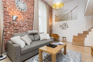 Birgitta Residence | Skrivebord, lydisolert, strykejern/-brett og barnesenger (inkludert)