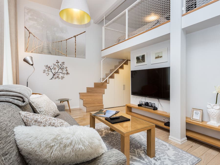 Birgitta Residence | Desk, soundproofing, iron/ironing board, free cribs/infant beds