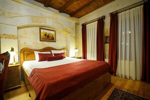 Deluxe Room, Balcony (Stone) | Premium bedding, minibar, in-room safe, soundproofing - Harman Cave Hotel (Nevsehir)