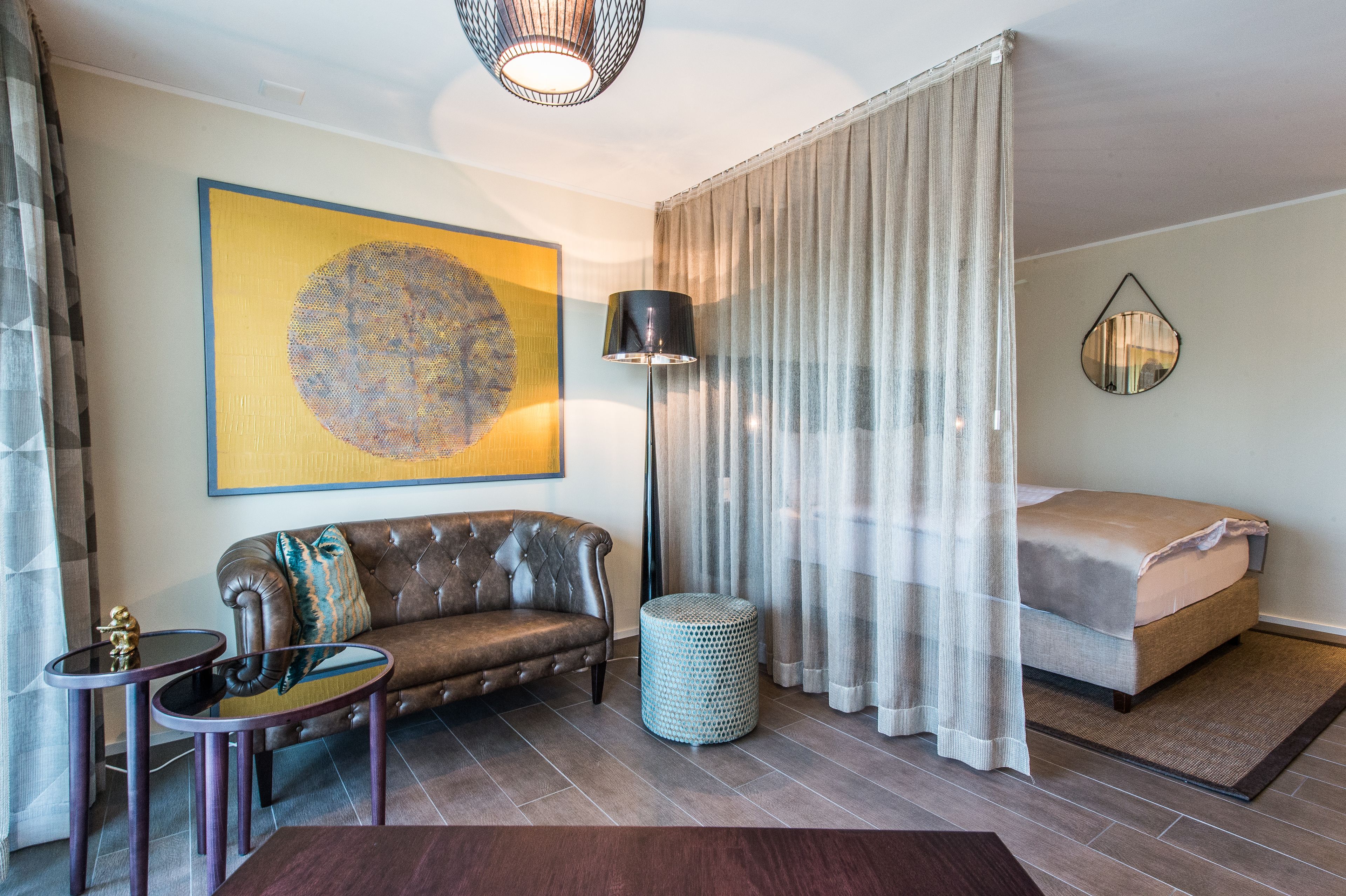 superior double room, 1 queen bed (self check-in) | in-room safe, individually decorated, individually furnished, desk