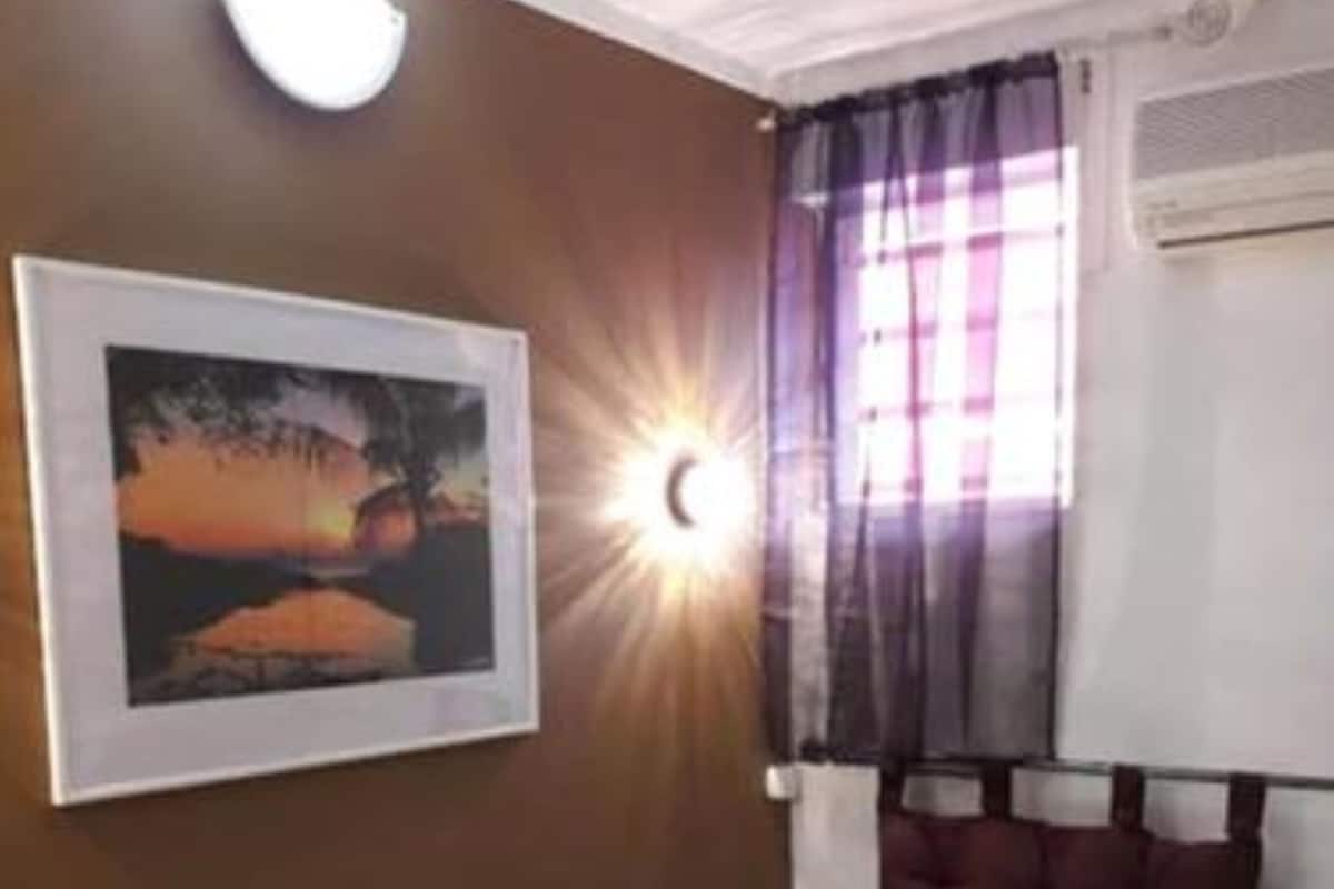 Chambre simple Standard, 1 lit jumeau, non-fumeur | Rideaux dâobscurcissement, systĂšme dâinsonorisation, literie fournie