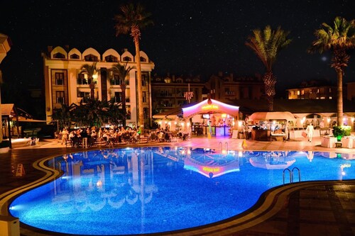 Club Anastasia Hotel