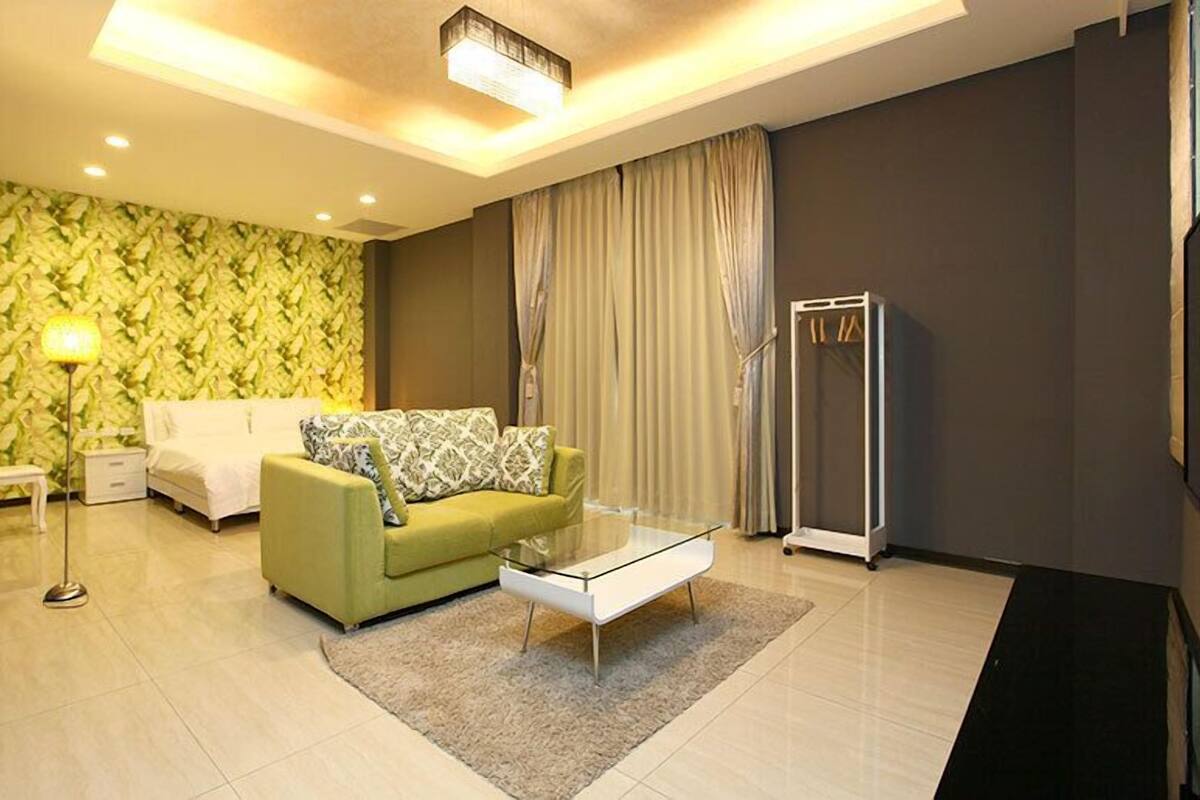 Double Room | Blackout drapes, rollaway beds (surcharge), WiFi (free)