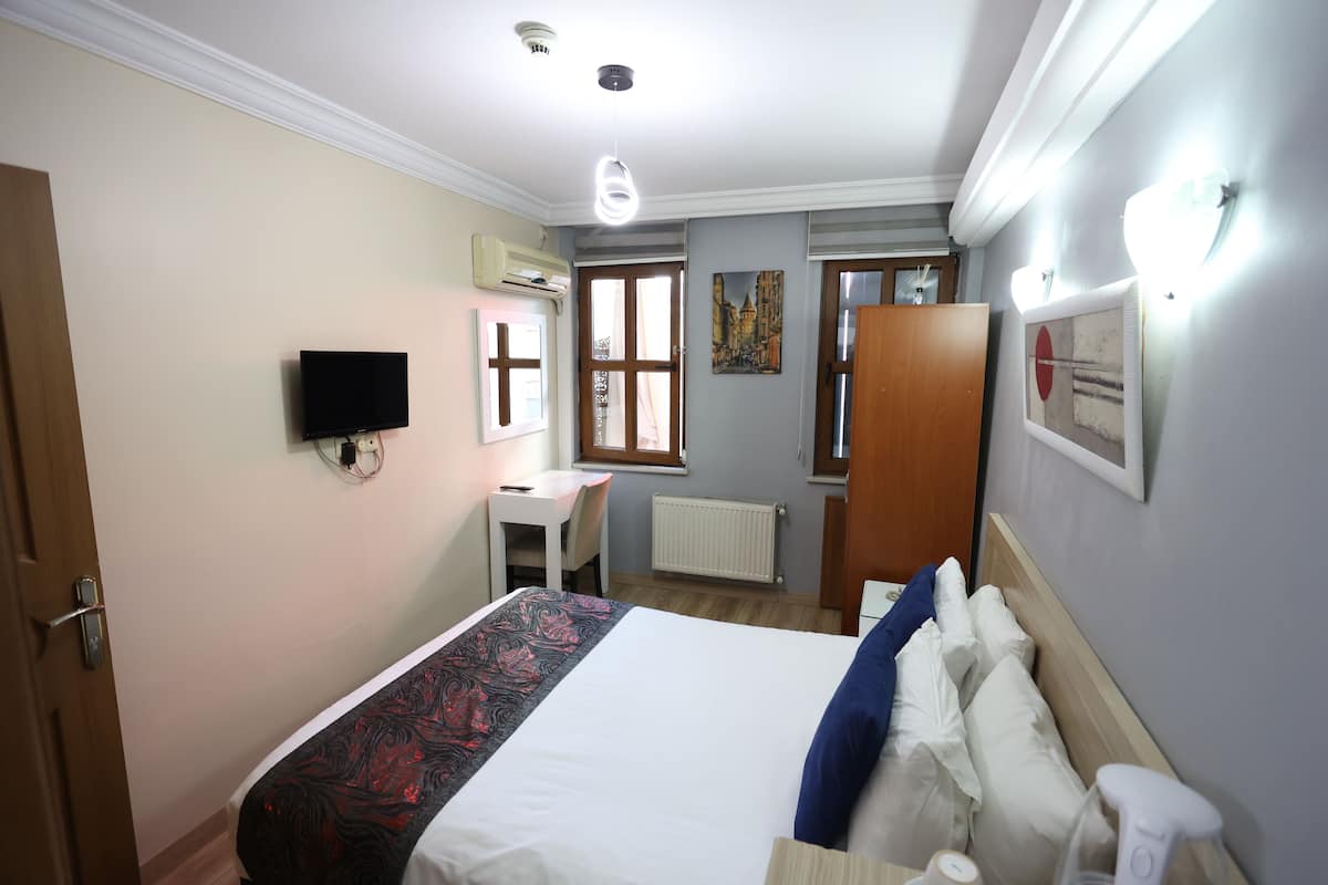 Chambre Double Ăconomique, rez-de-chaussĂ©e