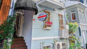 Fachada del alojamiento