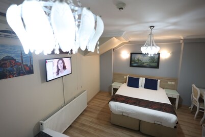 Arven Hotel