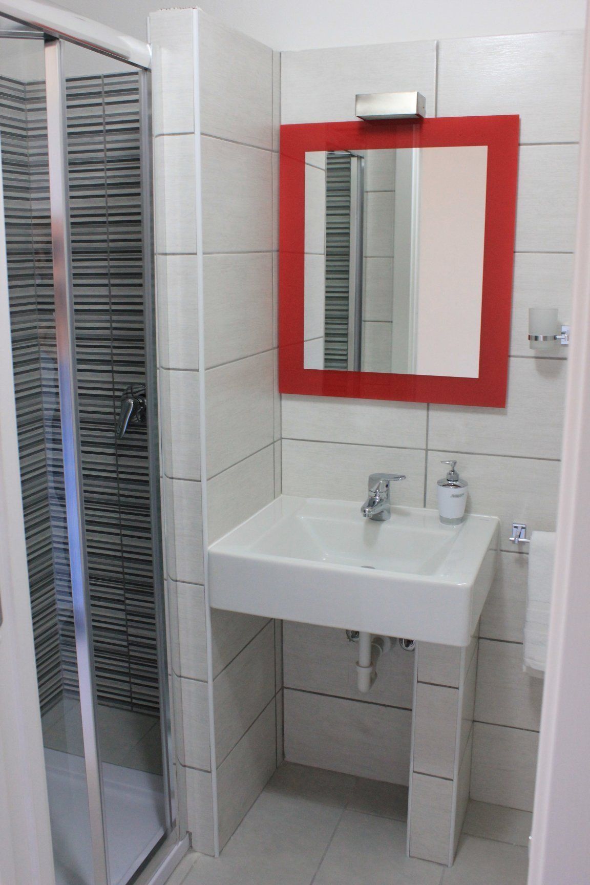 สแตนดาร์ดอพาร์ทเมนท์ | ห้องน้ำ