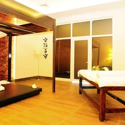Couples treatment rooms, sauna, steam room, Turkish bath