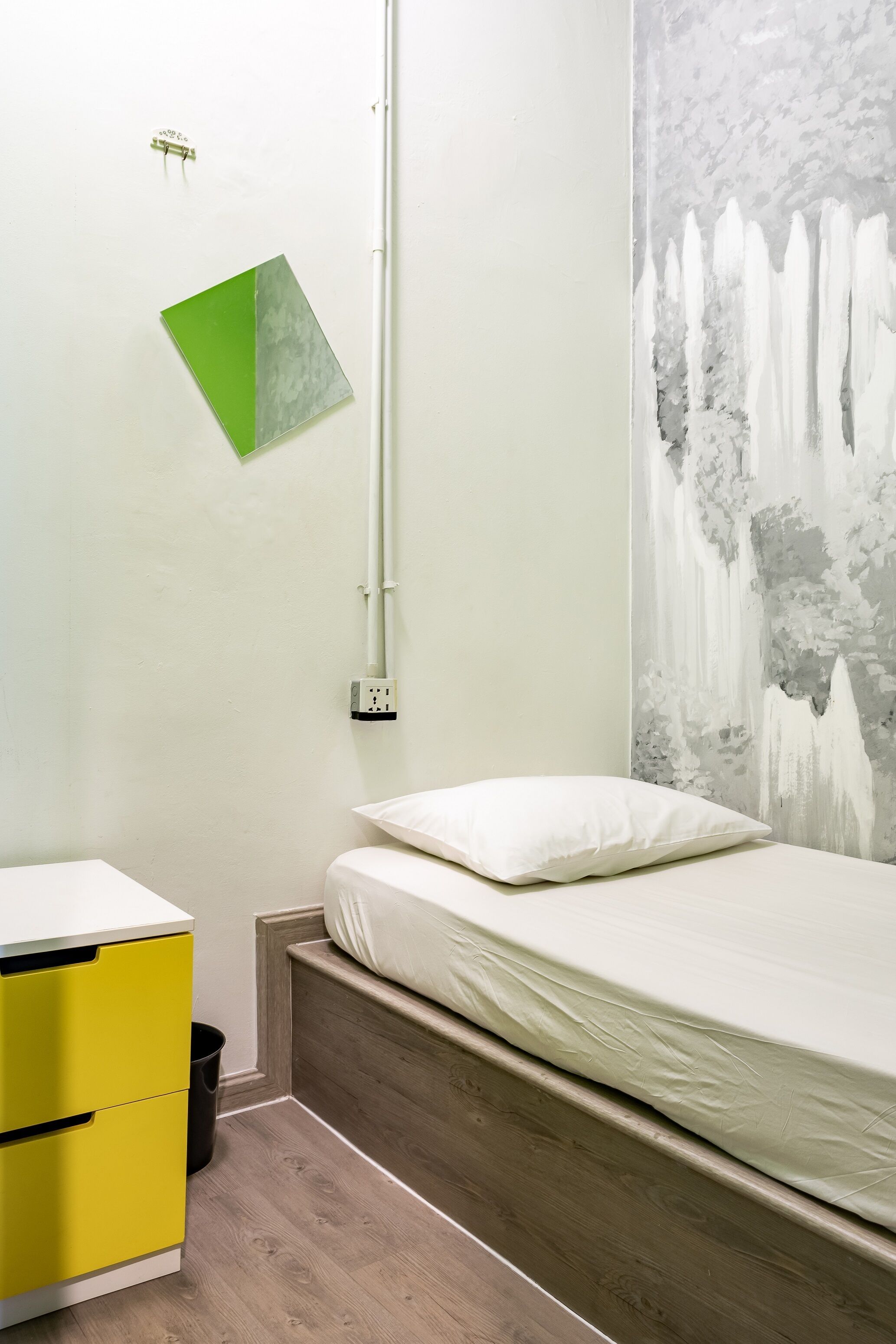 Photo - PODs The Backpackers Home & Cafe, Kuala Lumpur