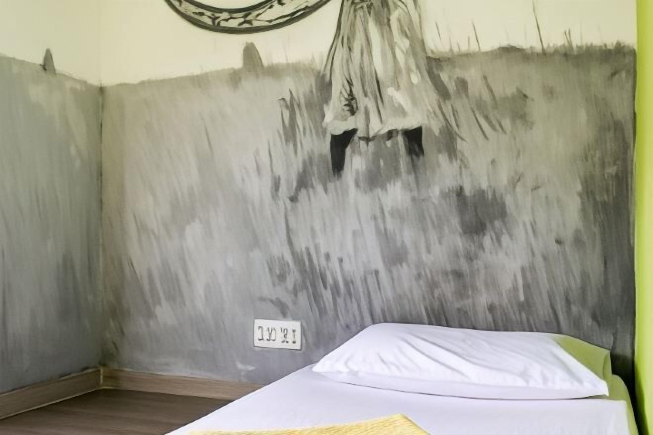 Postazione laptop, ferro/asse da stiro, Wi-Fi gratuito