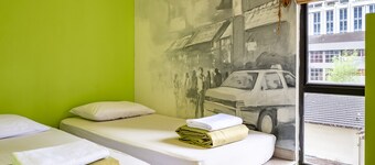 PODs The Backpackers Home & Cafe