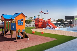 Children's play area - outdoor