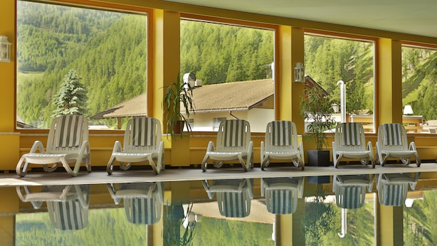 Unclassified image, 1 of 20, button - BERGHOTEL TYROL (Senales)
