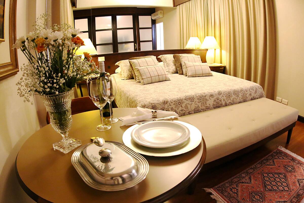 suite (vip) | 4 bedrooms, minibar, desk, blackout curtains