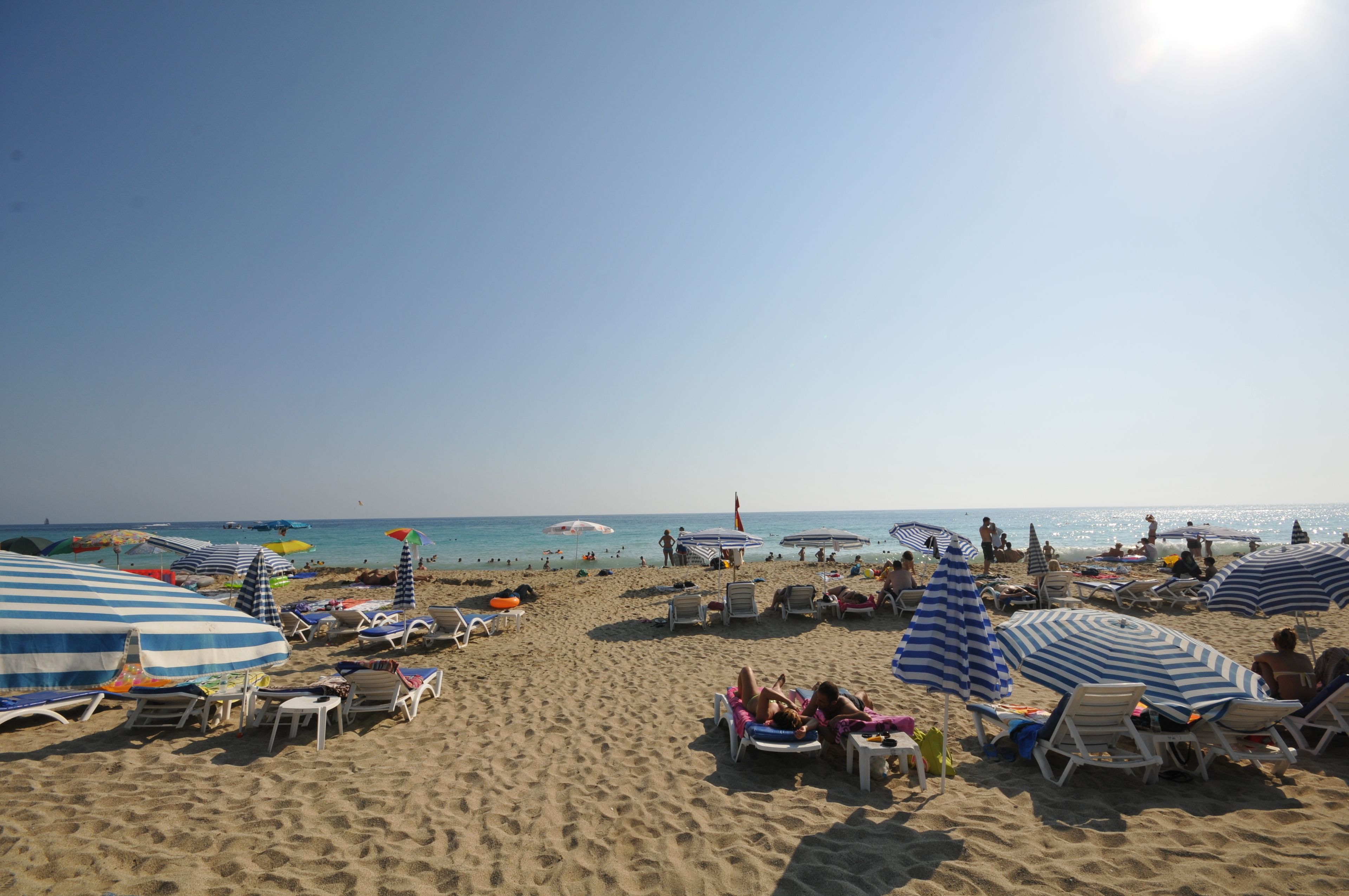 Private beach nearby, sun loungers, beach umbrellas