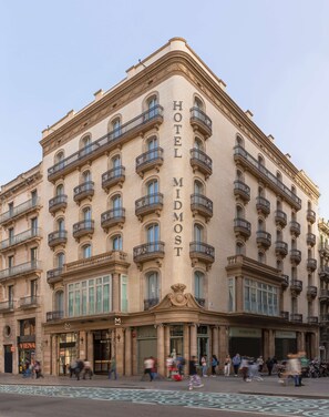 Exterior - Hotel Midmost by Majestic Hotel Group (Barcelona)