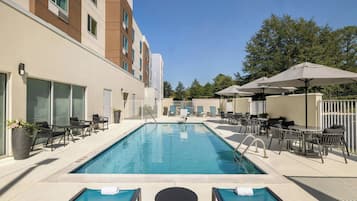 Seasonal outdoor pool