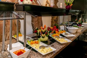 Breakfast buffet - Lara Park Hotel (Antalya)