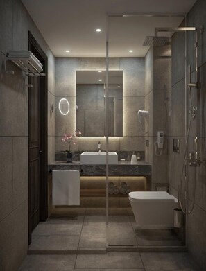 Shower, rainfall showerhead, free toiletries, hair dryer - Lara Park Hotel (Antalya)