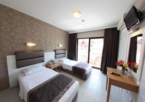 Standard Twin Room | Free cribs/infant beds - Ida Hotel (Marmaris)