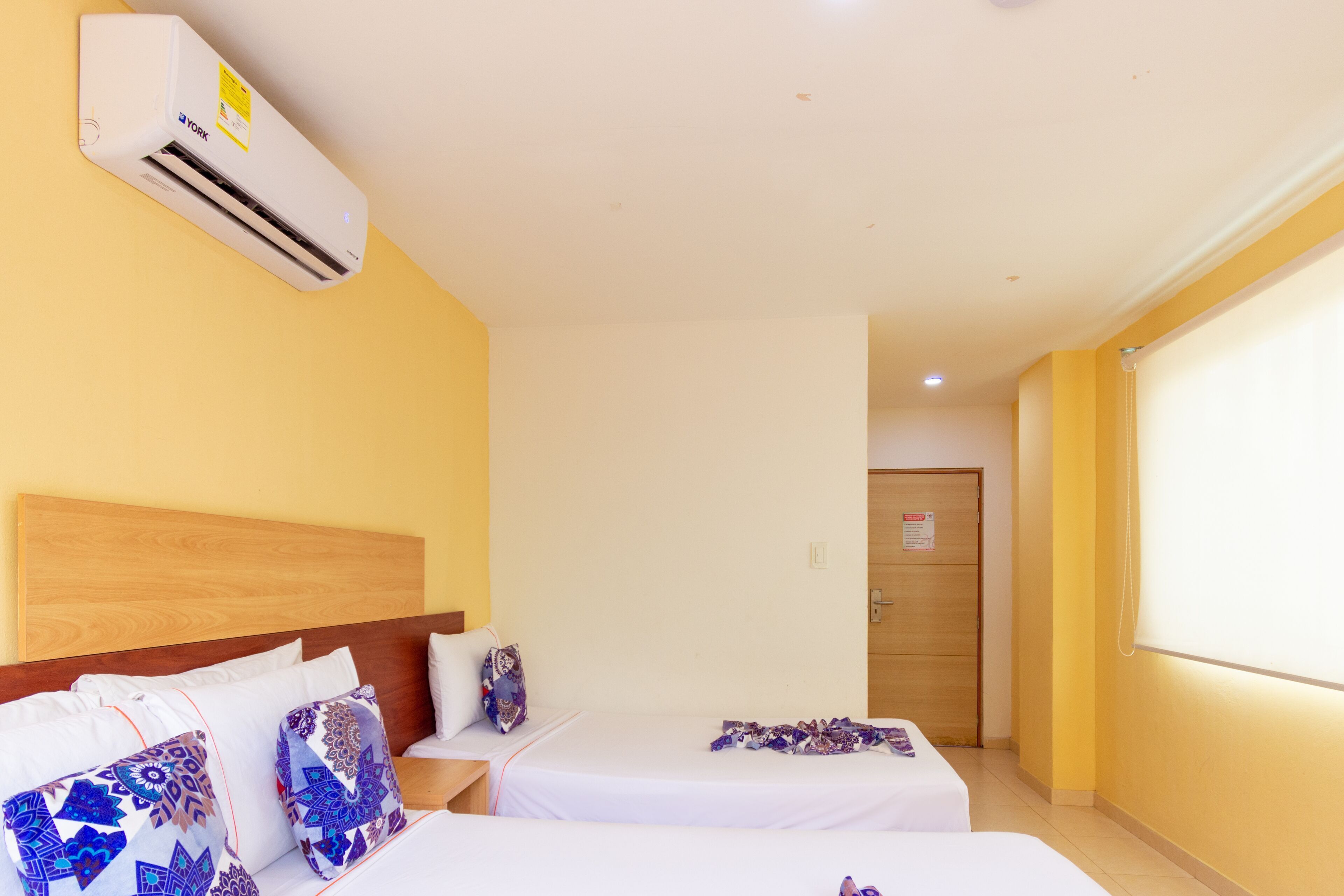 In-room safe, soundproofing, free WiFi