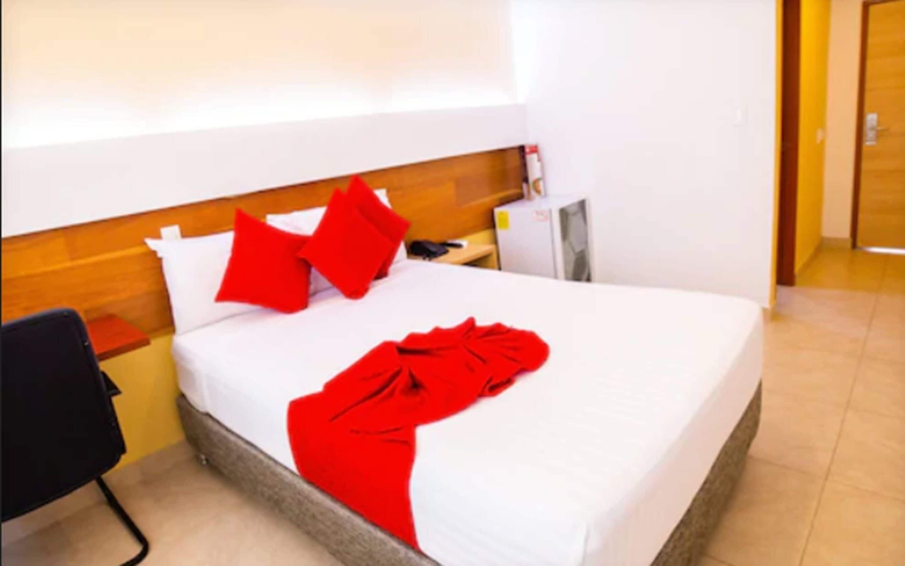 In-room safe, soundproofing, free WiFi