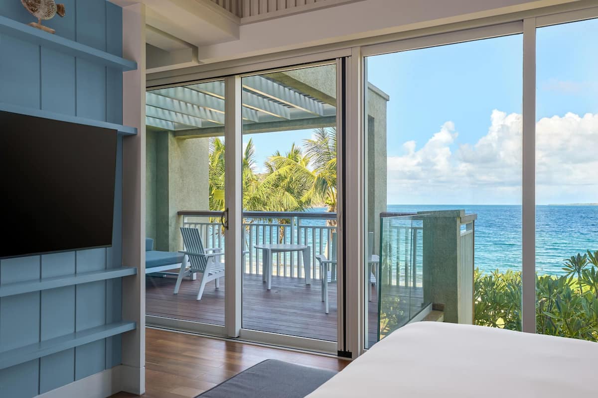 Suite, 1 King Bed with Sofa bed, Beachfront | Premium bedding, minibar, in-room safe, desk