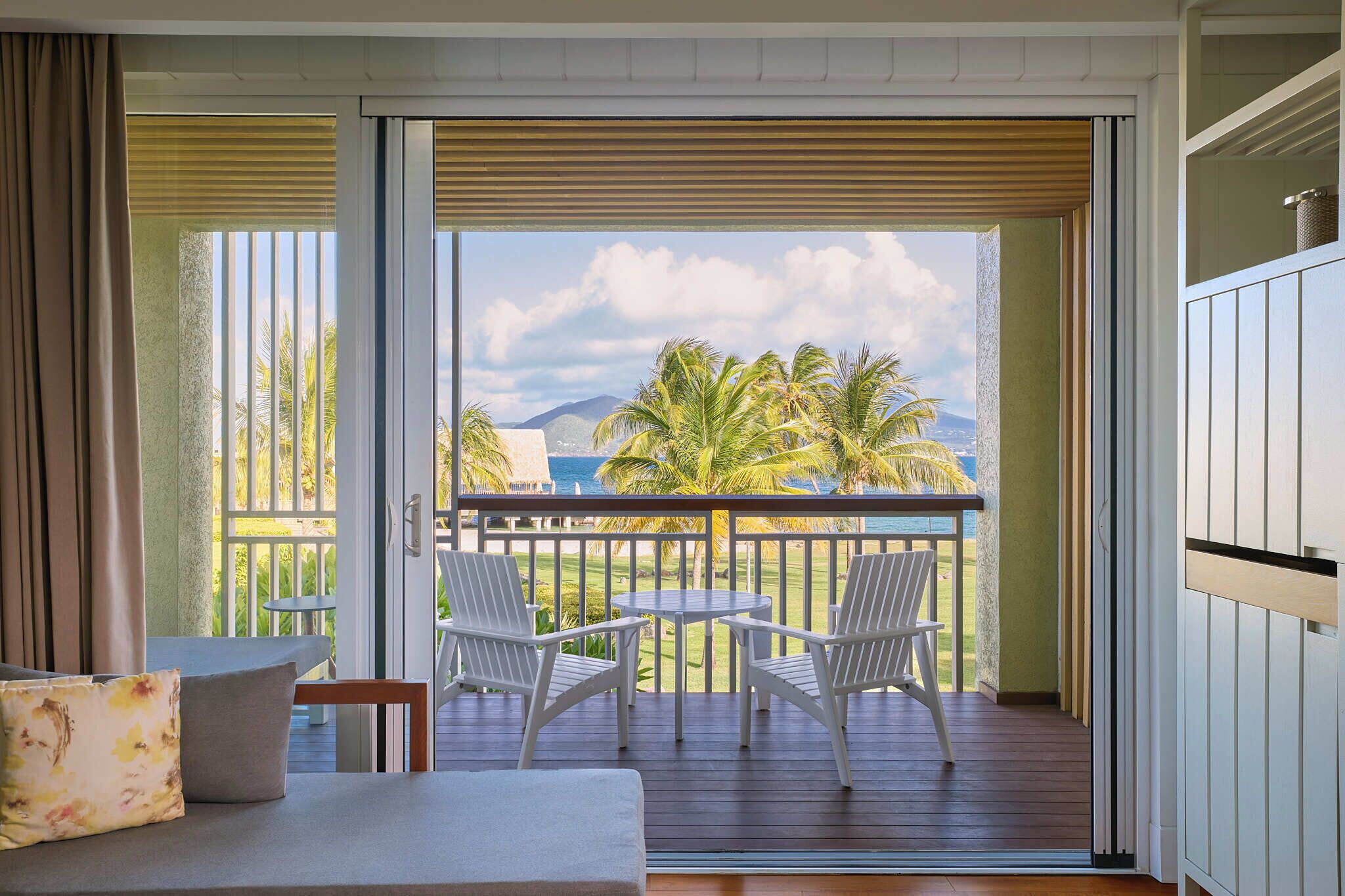 Chambre, 1 très grand lit, vue sur l’océan | Literie de qualité, minibar, coffre-fort pour ordinateur portable