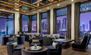 4 bares o lounges, bar junto a la alberca