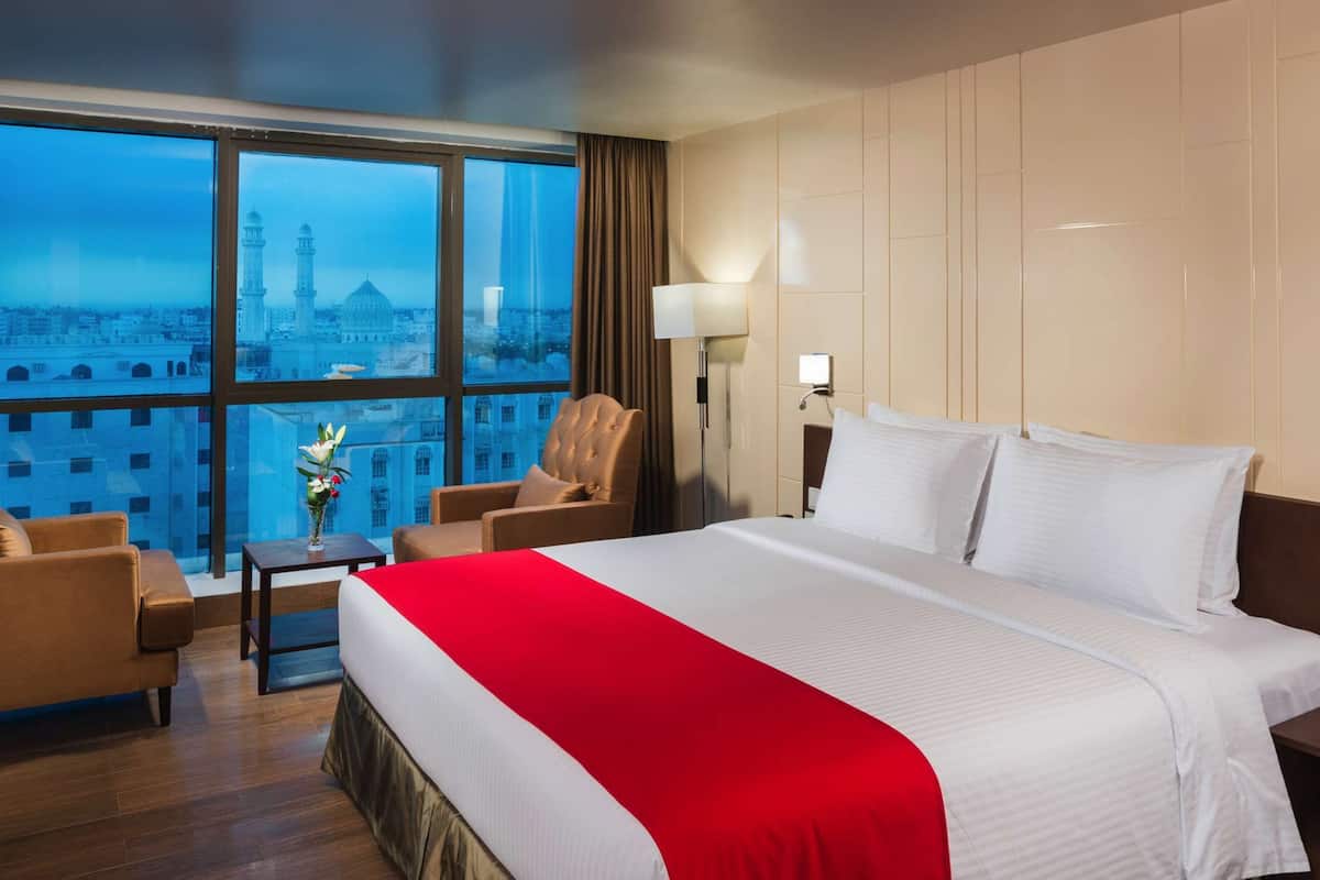 superior room | in-room safe, desk, iron/ironing board, free cots/infant beds