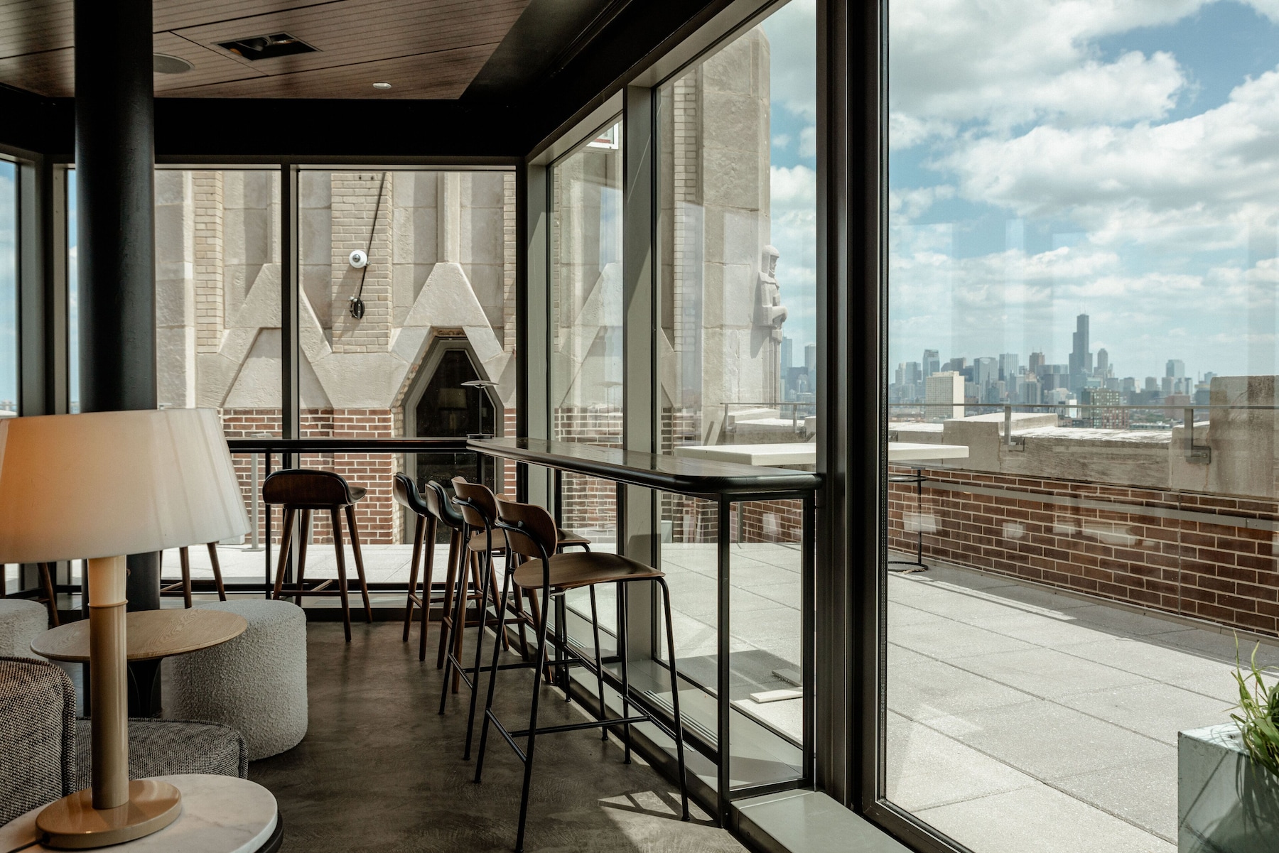 3 bares o lounges, bar de cocteles, bar en la azotea, bar en la azotea