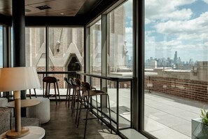 3 bars/lounges, cocktail bar, rooftop bar, rooftop bar - The Robey, Chicago, a Member of Design Hotels (Chicago)