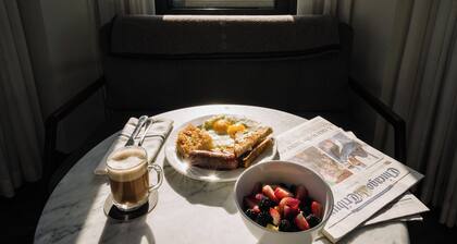 The Robey, Chicago, a Member of Design Hotels