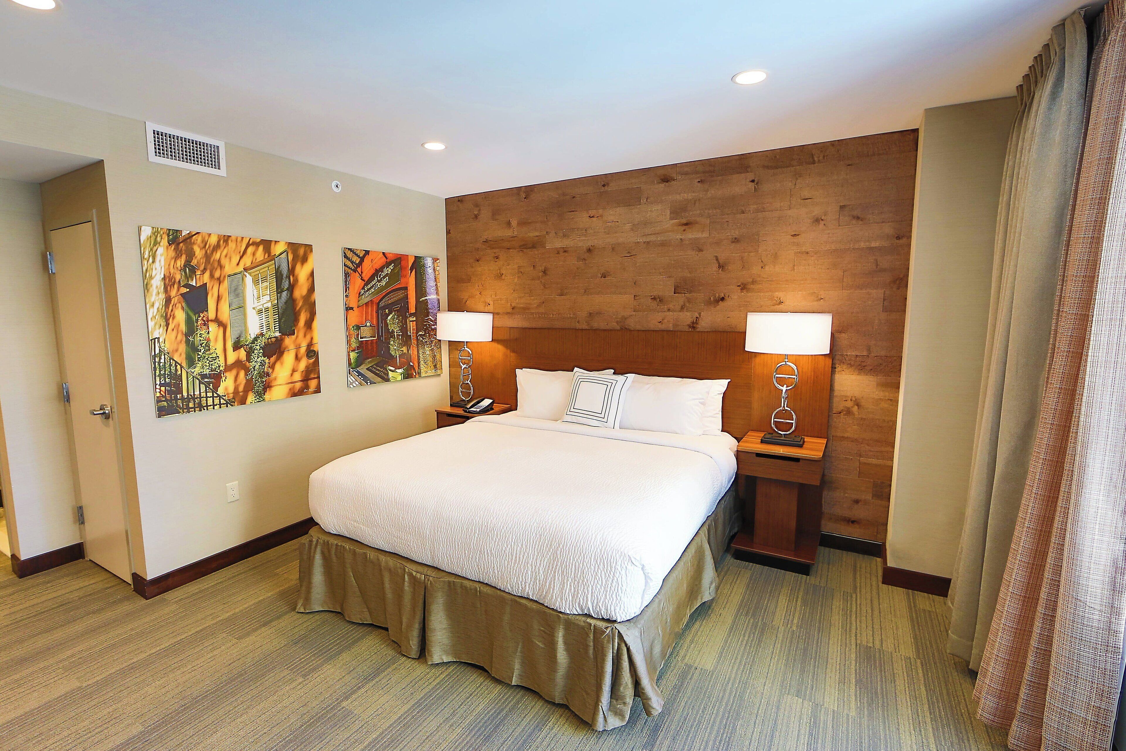 Photo - Fairfield Inn & Suites by Marriott Savannah Midtown