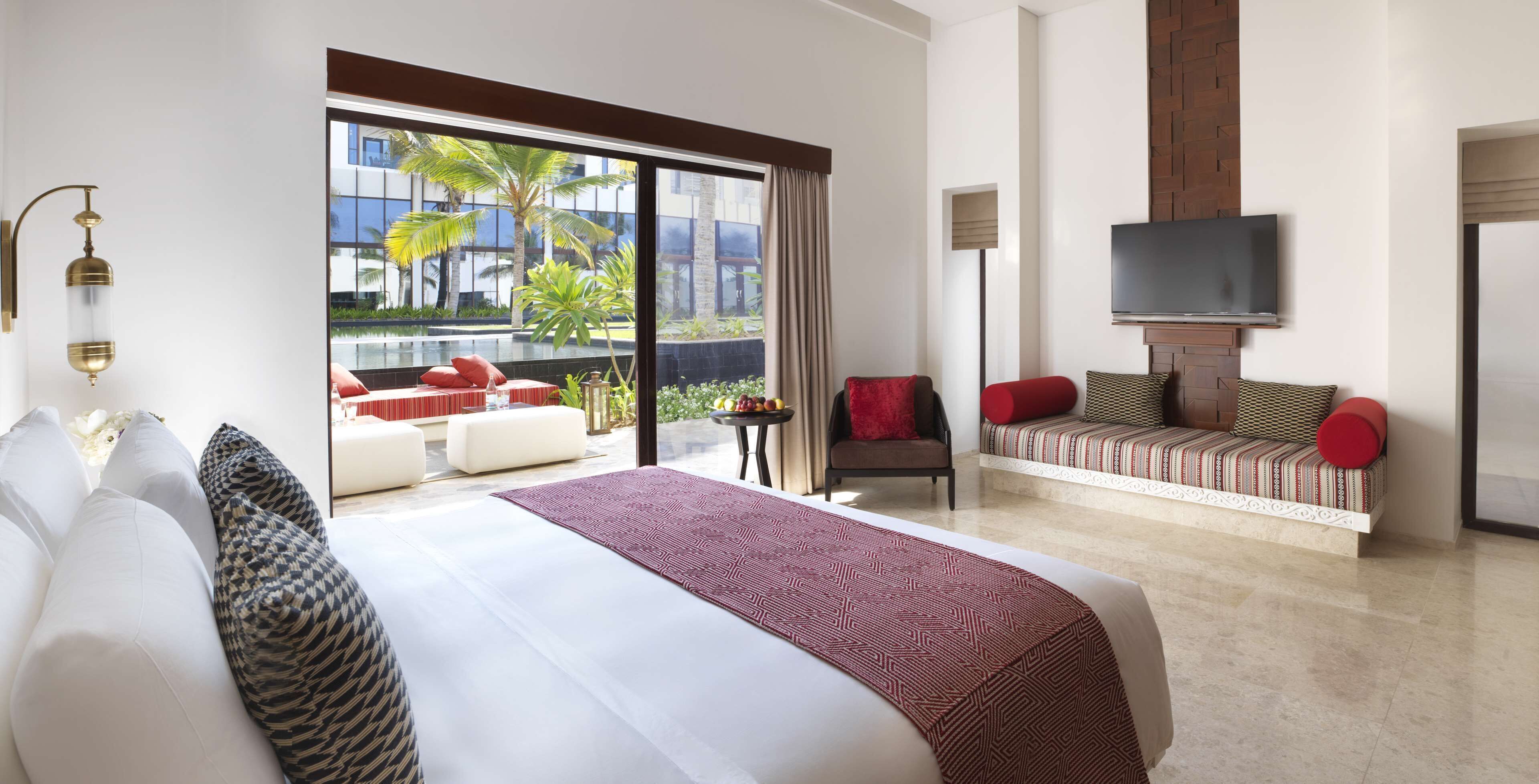 Pillowtop beds, minibar, in-room safe, desk
