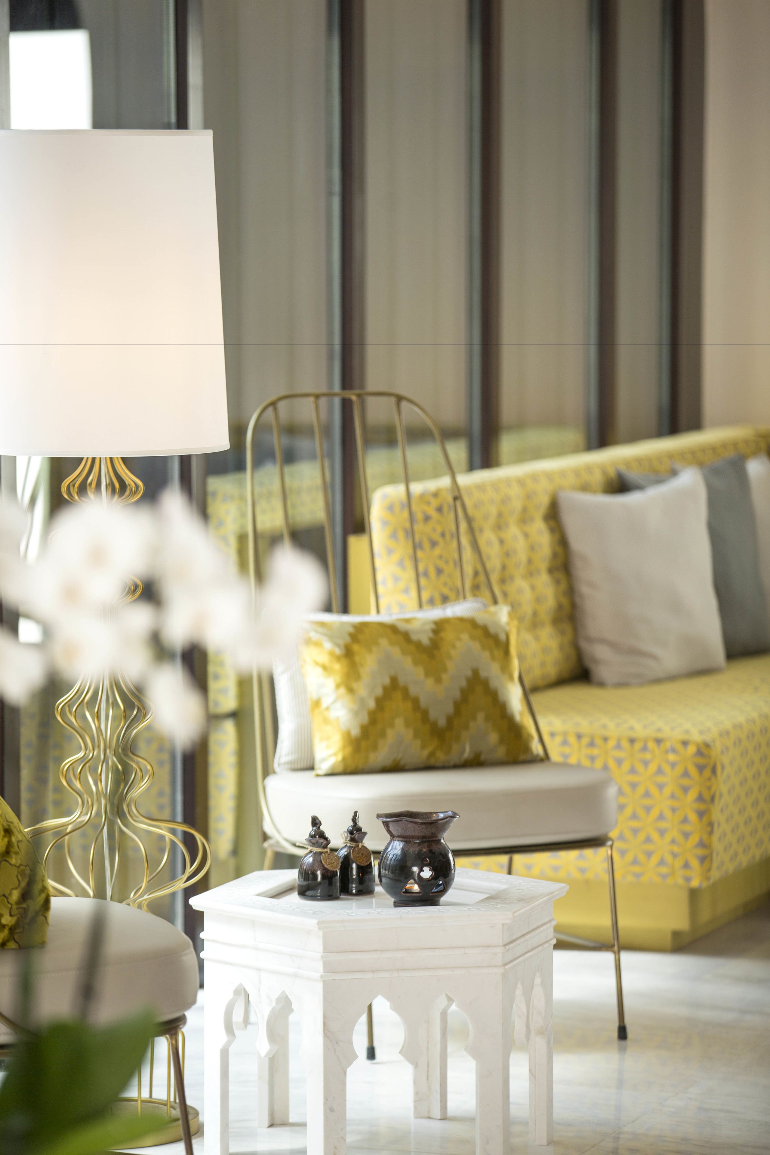 couples treatment room(s), hot tub, steam room, body treatments