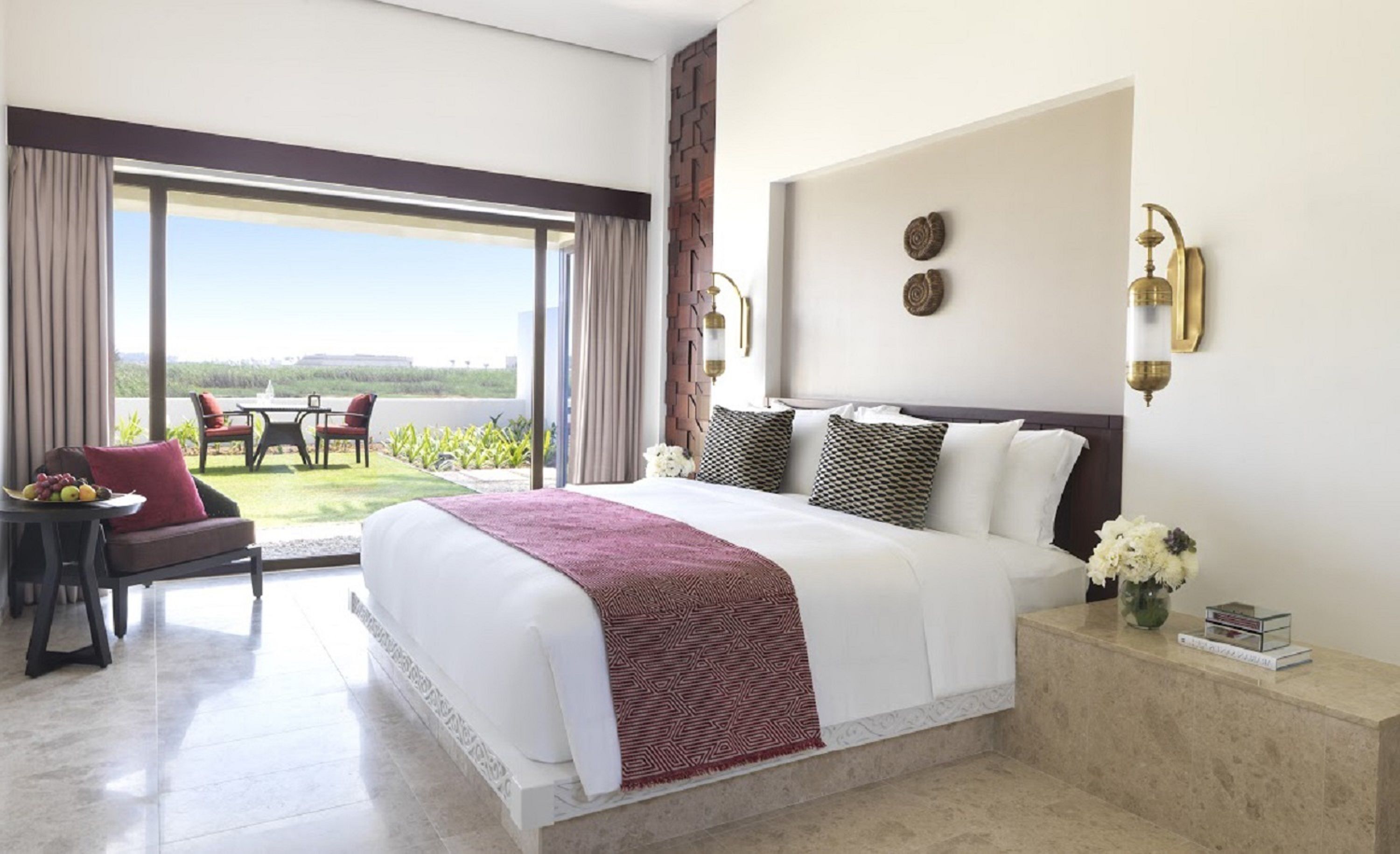 Pillowtop beds, minibar, in-room safe, desk