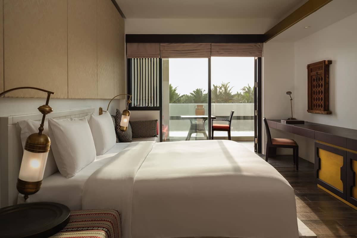 Deluxe Sunset View Room | 1 bedroom, pillowtop beds, minibar, in-room safe