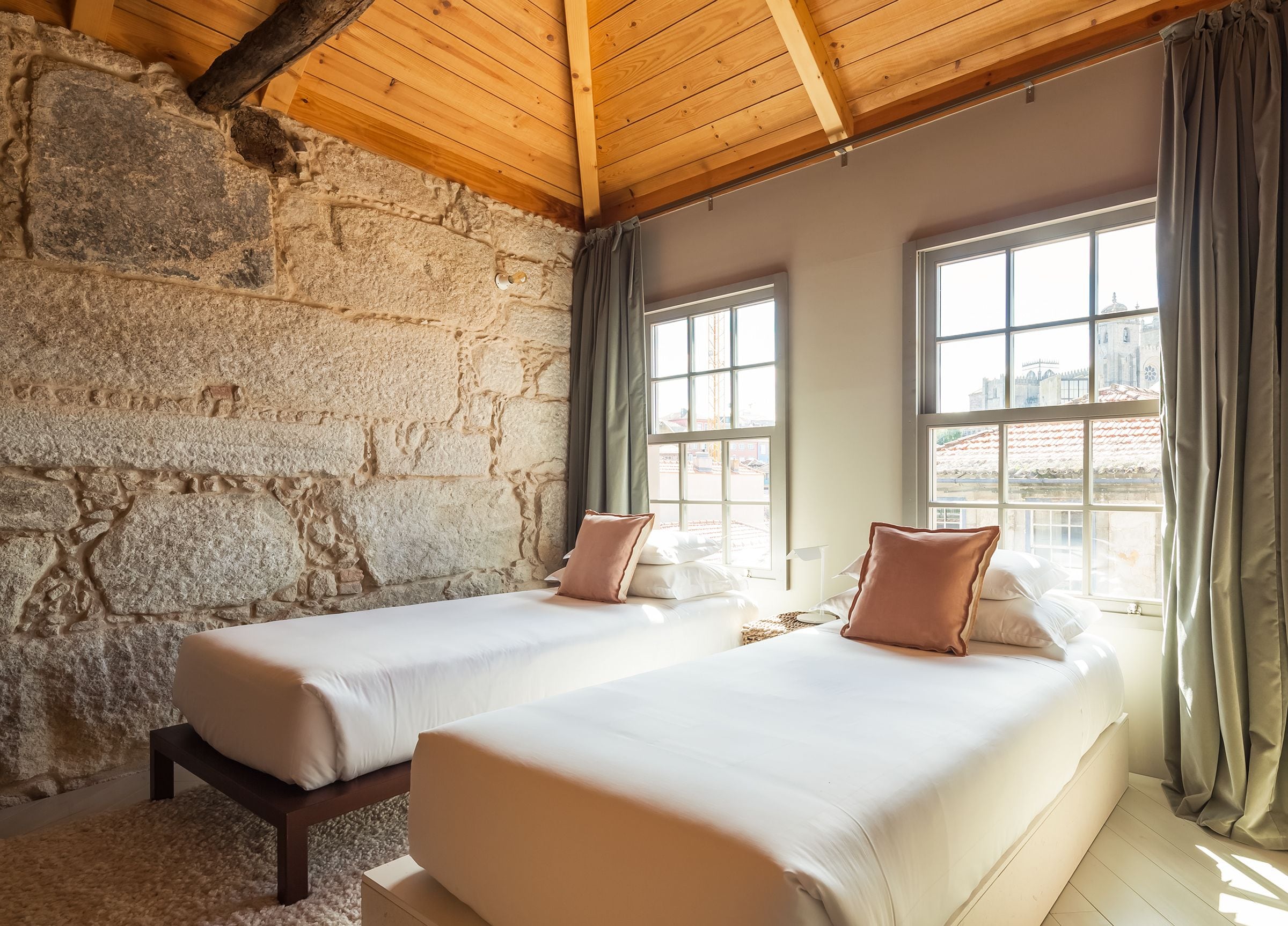 signature apartment, 2 bedrooms, terrace, executive level | view from room