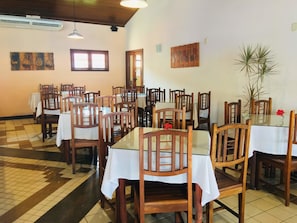 Free daily buffet breakfast - Sueds Premium (Porto Seguro)