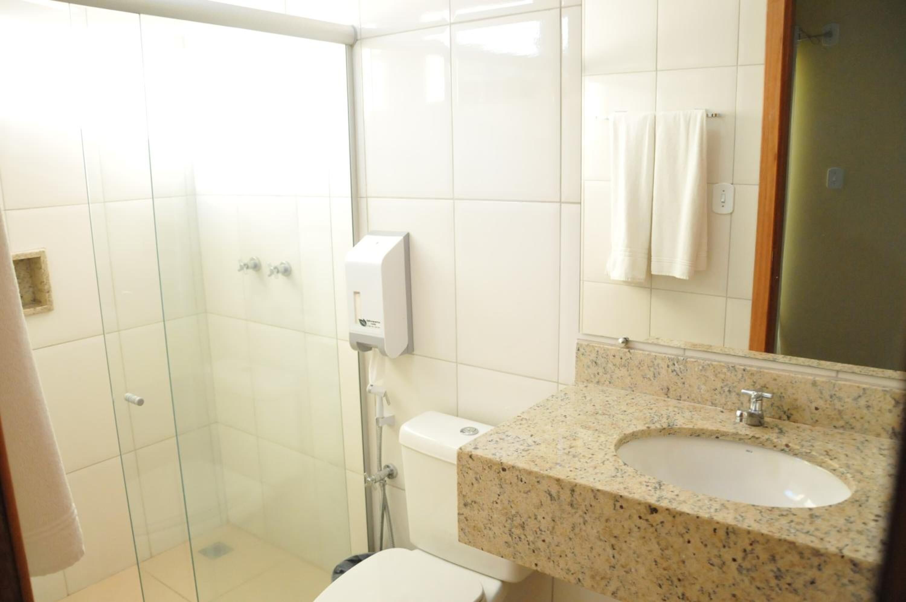 shower, free toiletries, towels