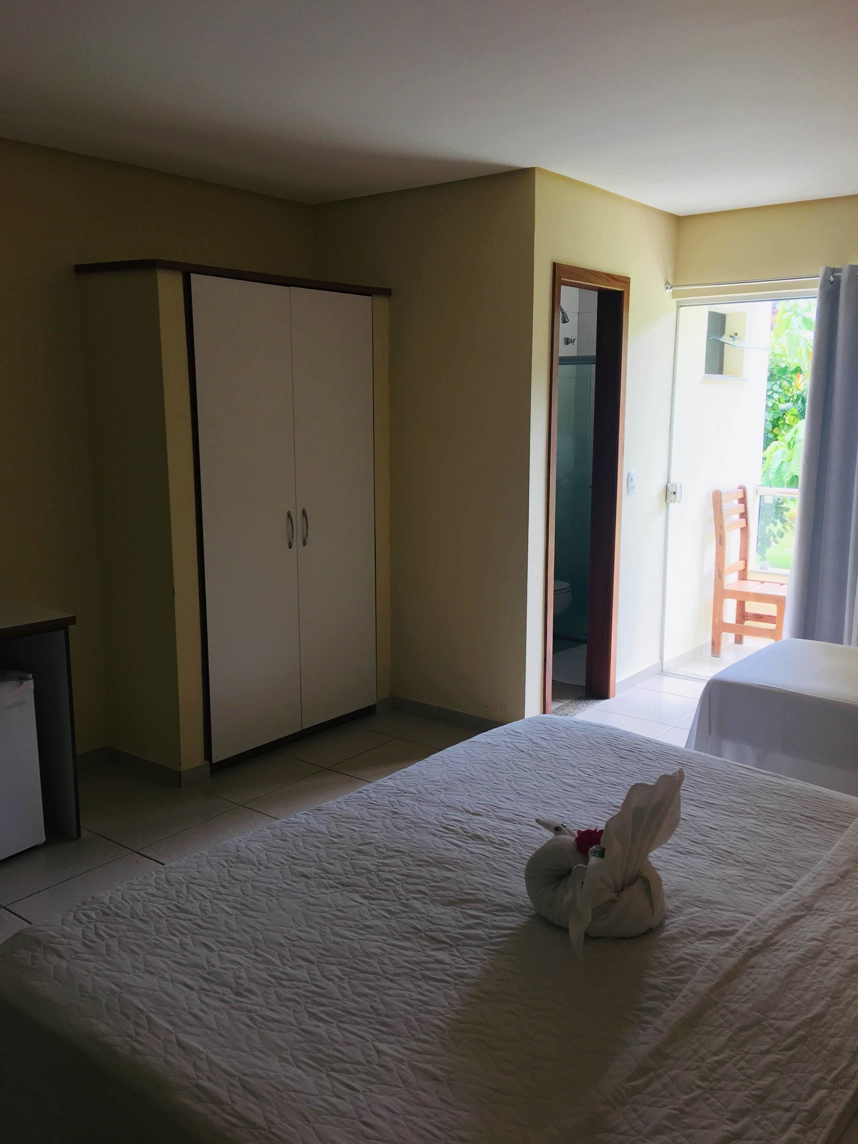 standard triple room | minibar, in-room safe, individually decorated, blackout curtains