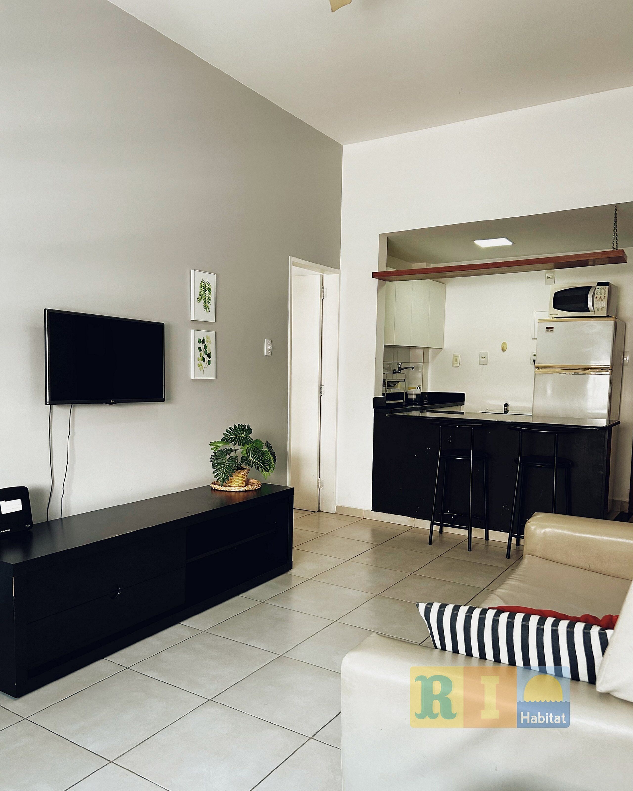 Apartment (1204) | Living area | 40-inch flat-screen TV with digital channels, TV