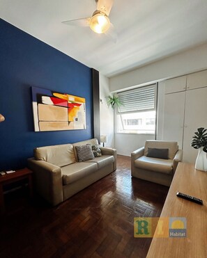 Apartment (1206) | Living area