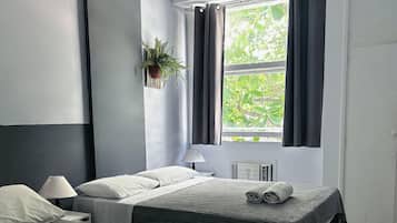 Apartment | Iron/ironing board, free WiFi, bed sheets