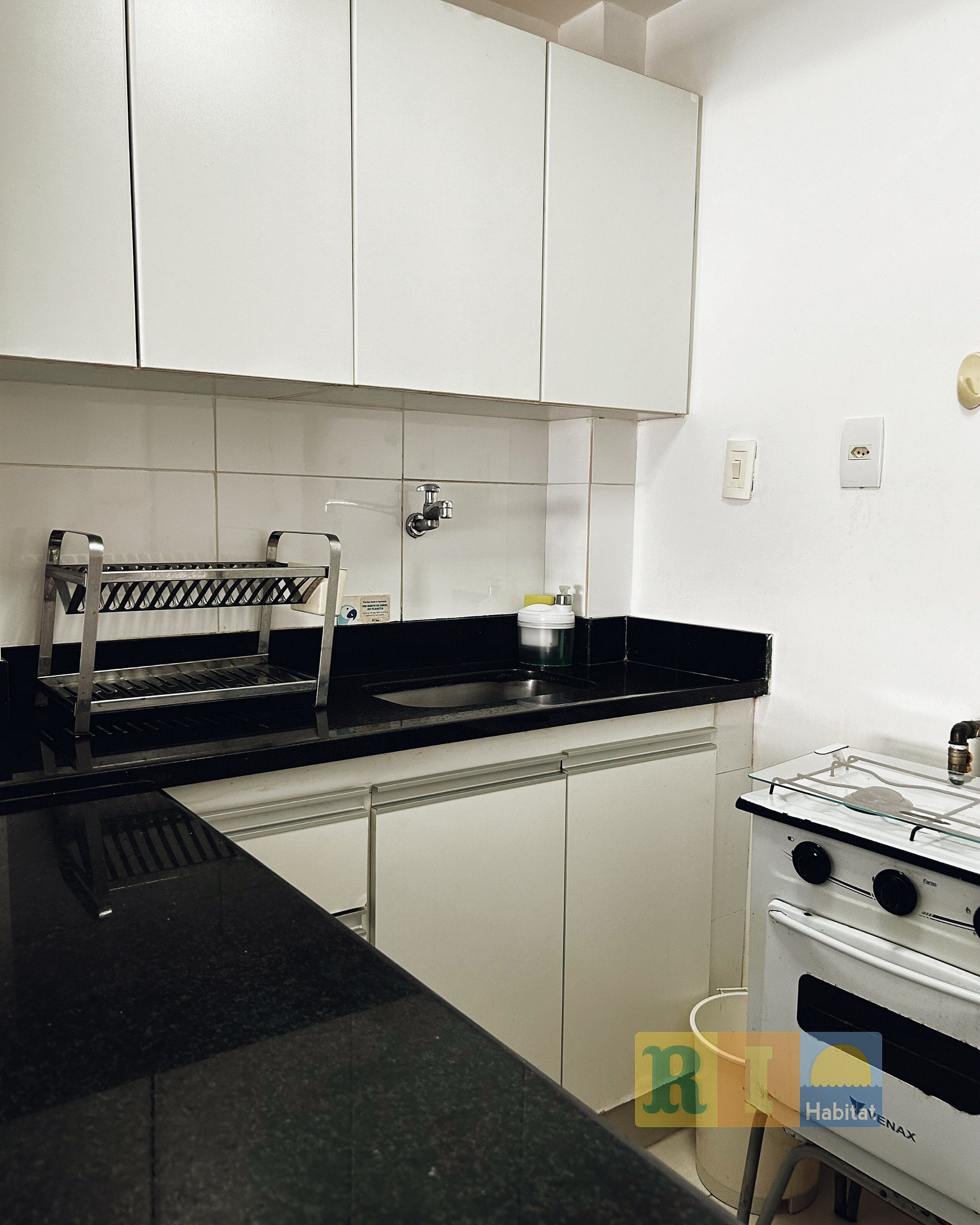 Lägenhet (1204) | Eget kök | Kylskåp, mikrovågsugn, spishäll och kaffe- och tebryggare