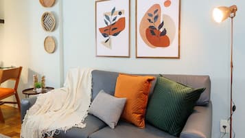 Apartment | Living area | 40-inch flat-screen TV with digital channels, TV